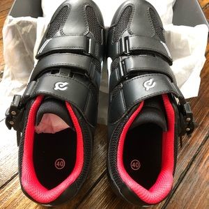 NIB Peloton Cycling Shoes (NO CLEATS)